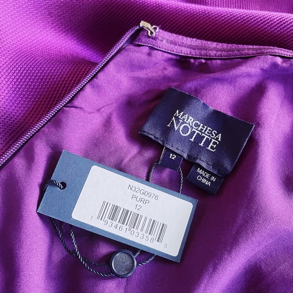 Marchesa Off The Shoulder Mikado Pique Gown - Picture 9 of 11